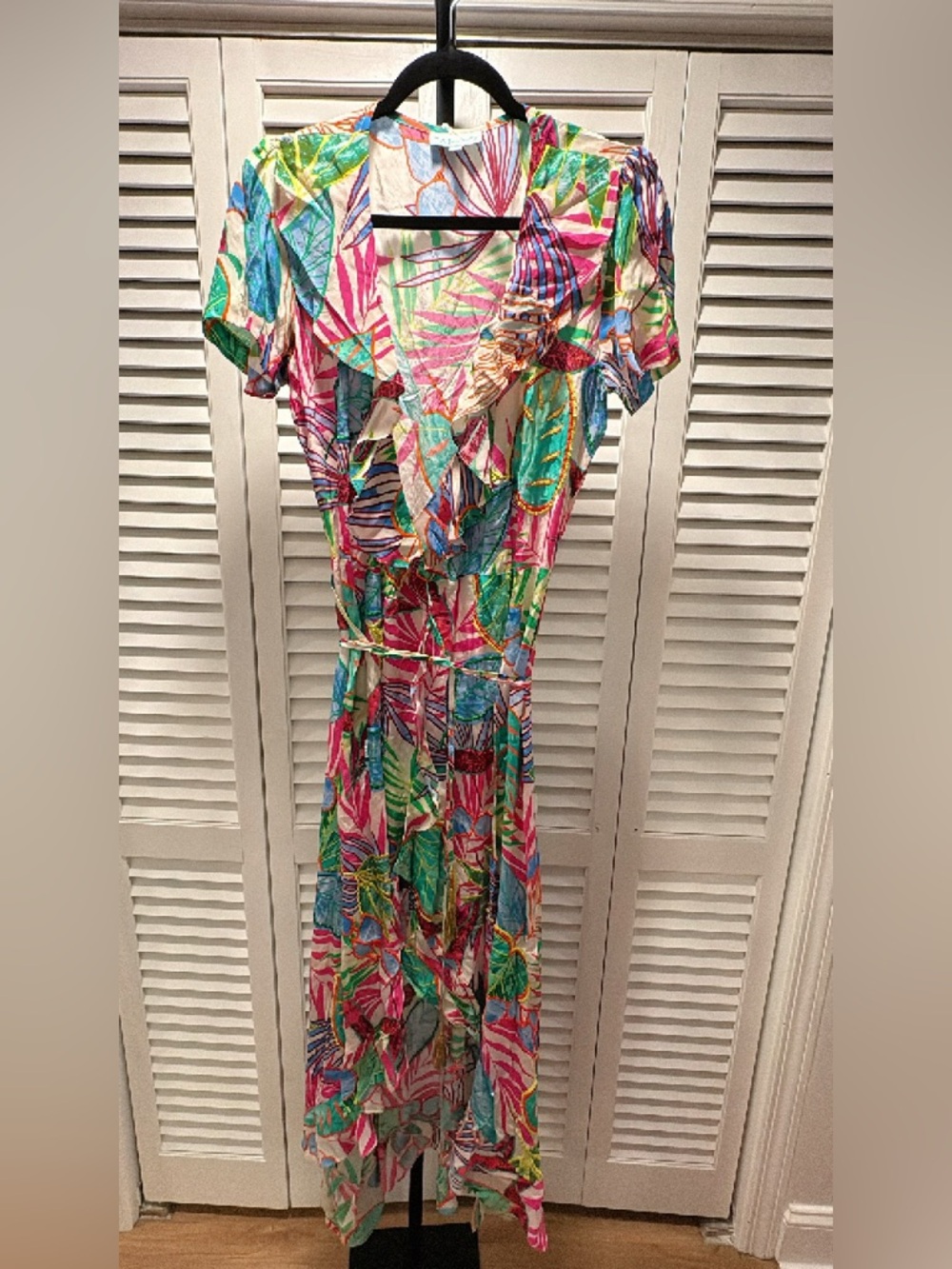 TAJ by Sabrina Crippa Multicolor Leaf-Print Asymmetrical Wrap Dress